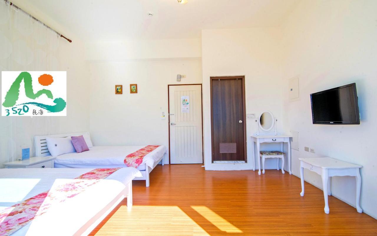 3520 Homestay T'ai-tung Exterior foto